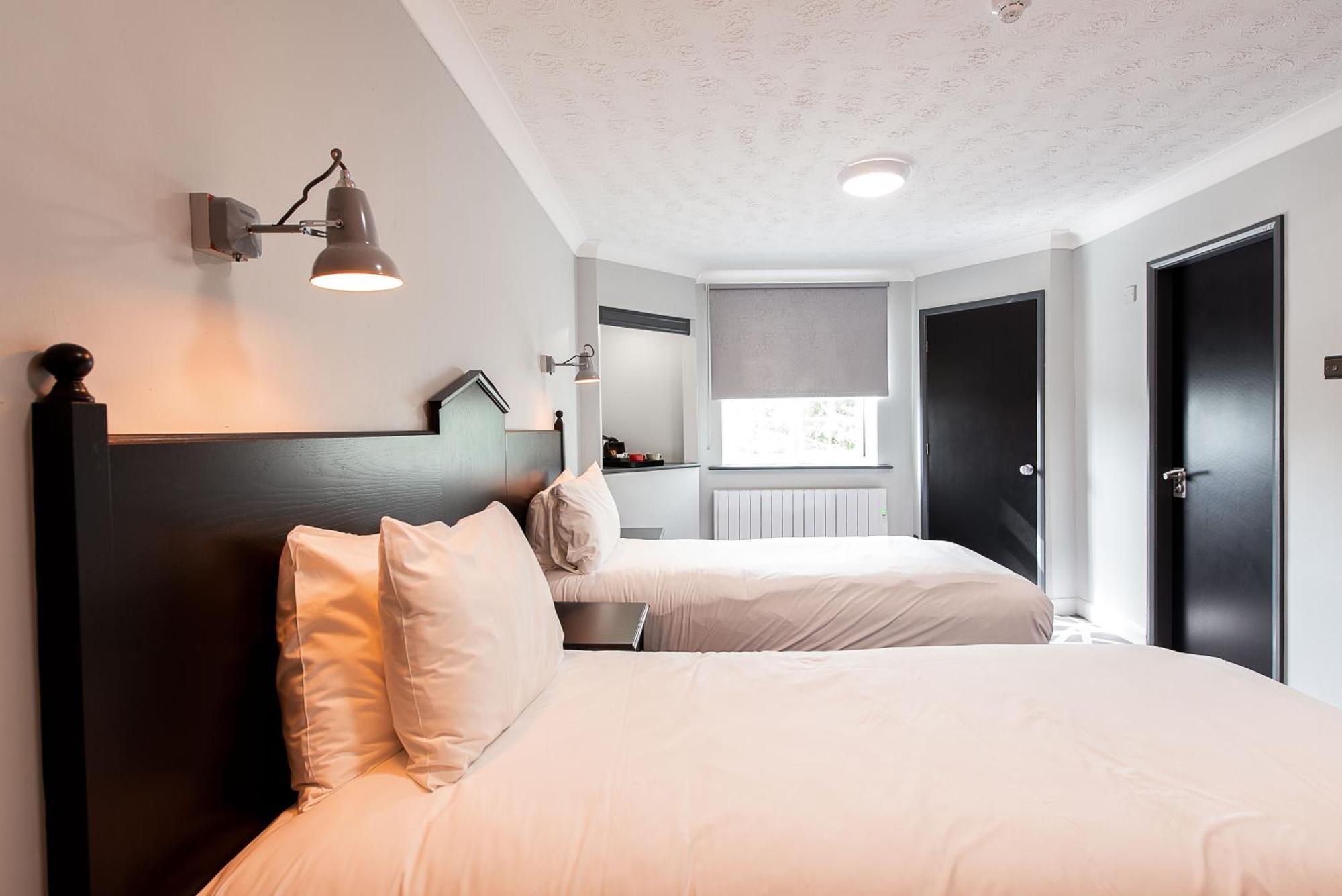 Village Liverpool Hotel Whiston (Merseyside)